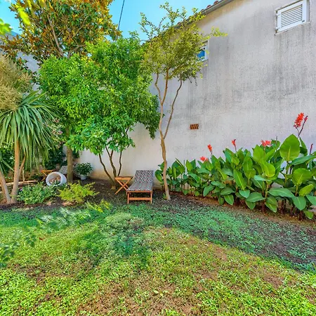Garden House