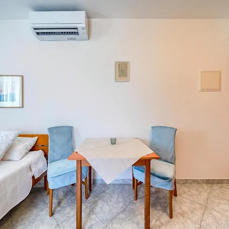 Garden House Appartement Vodice